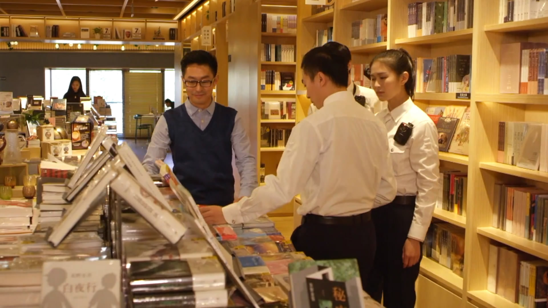 新聞出版局出版社文化執(zhí)法劇情宣傳片