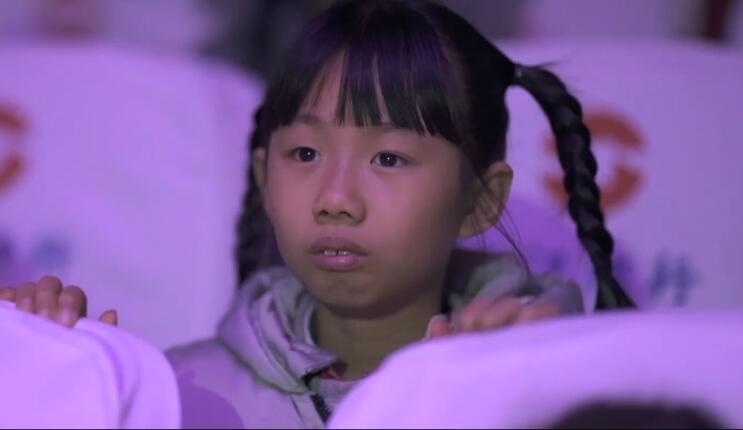 《尋找》教育宣傳片，關(guān)愛孩子，給他們一個(gè)美好的童年